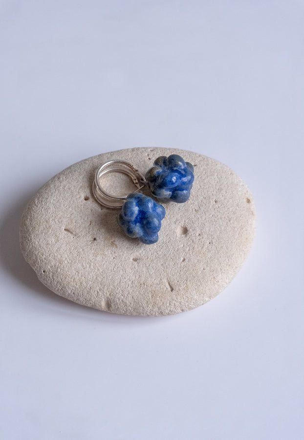 Boucle d'oreille en céramique, bleu éléctrique
